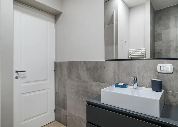 Guesthost - San Petronio Apartment *